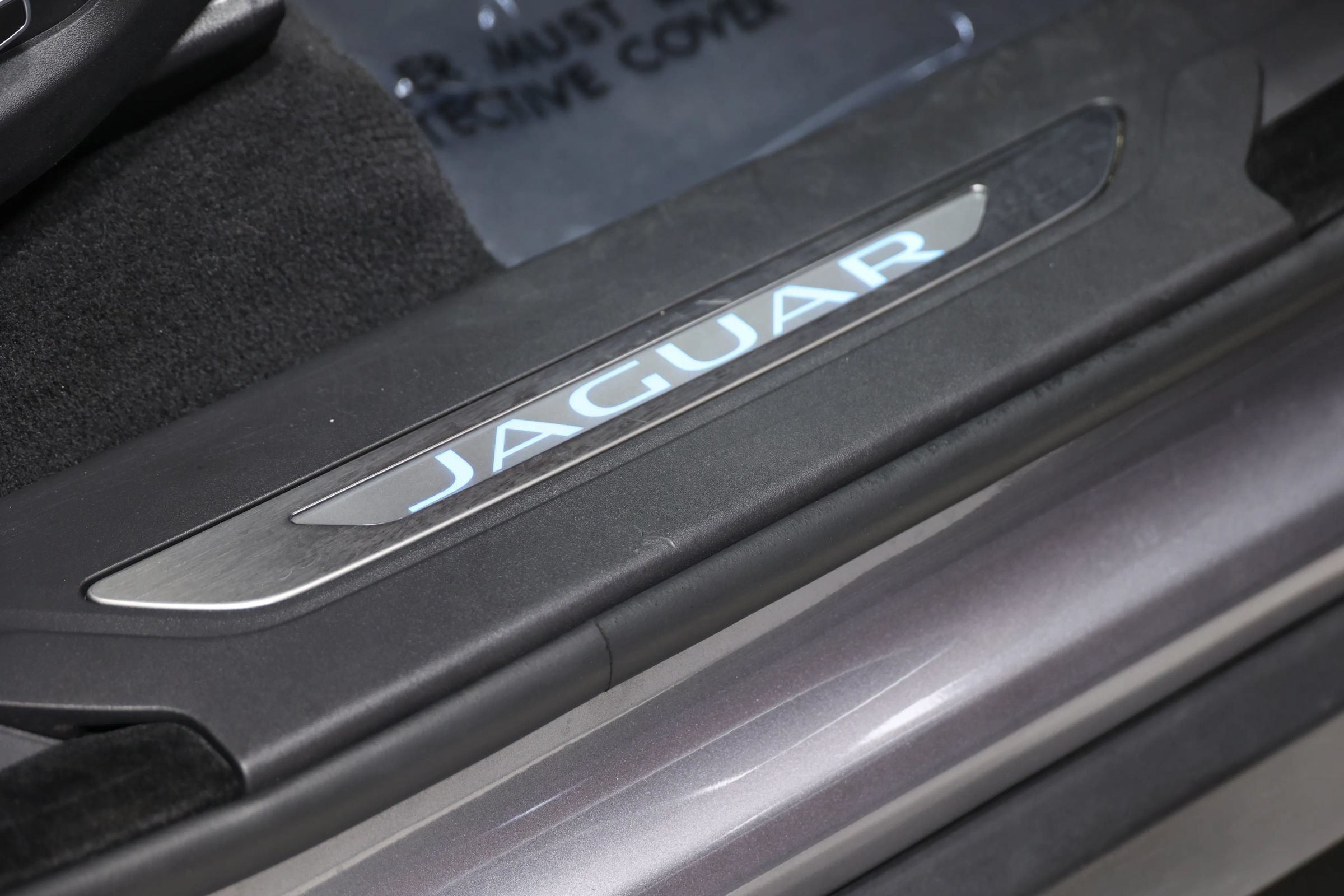 Used 2022 Jaguar F-PACE SVR AWD/4WD image 85