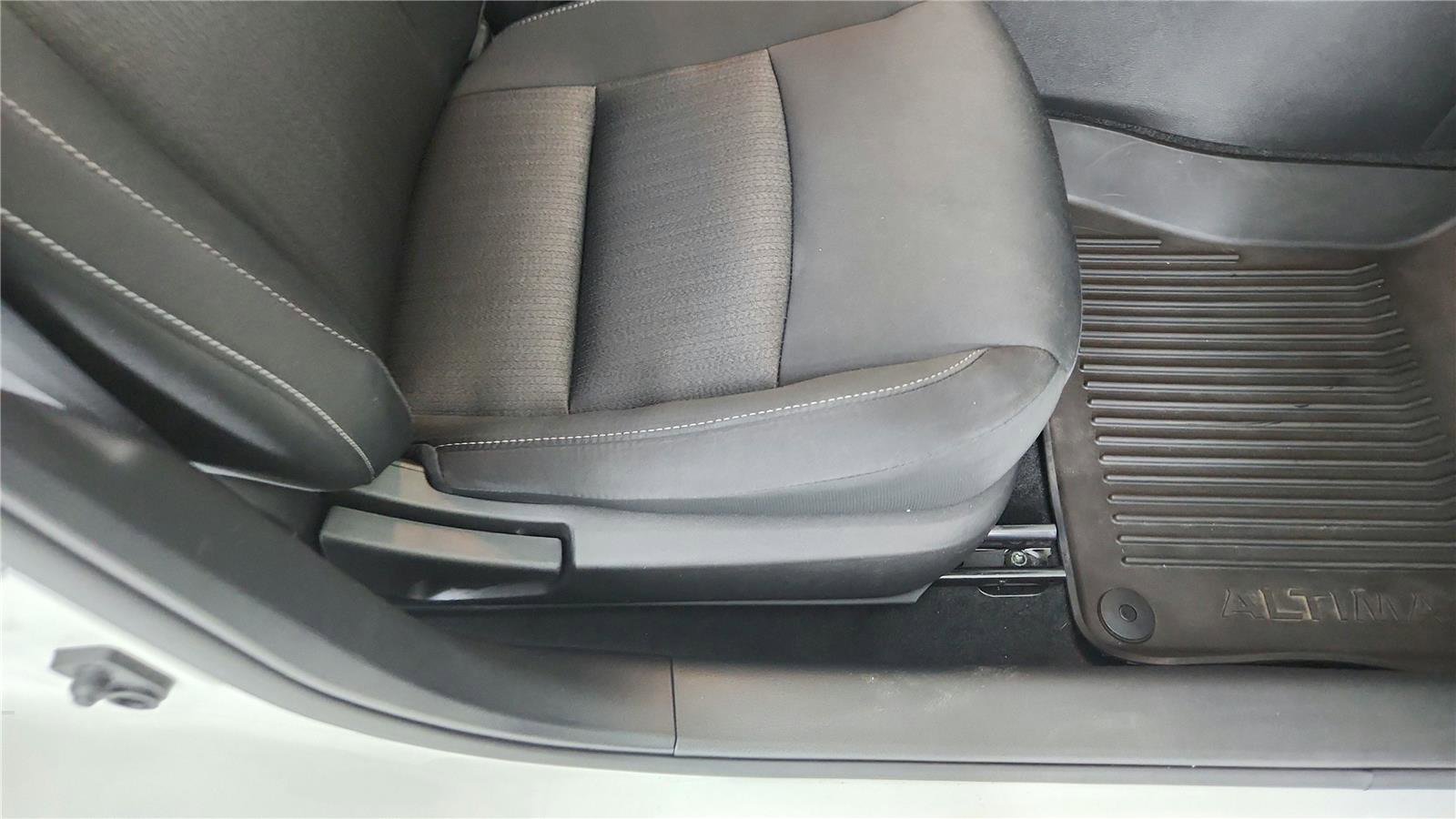 Certified 2024 Nissan Altima 2.5 S FWD image 18