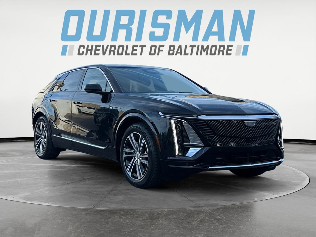 Used 2024 Cadillac Lyriq Luxury w/ LPO, Floor Liner Package