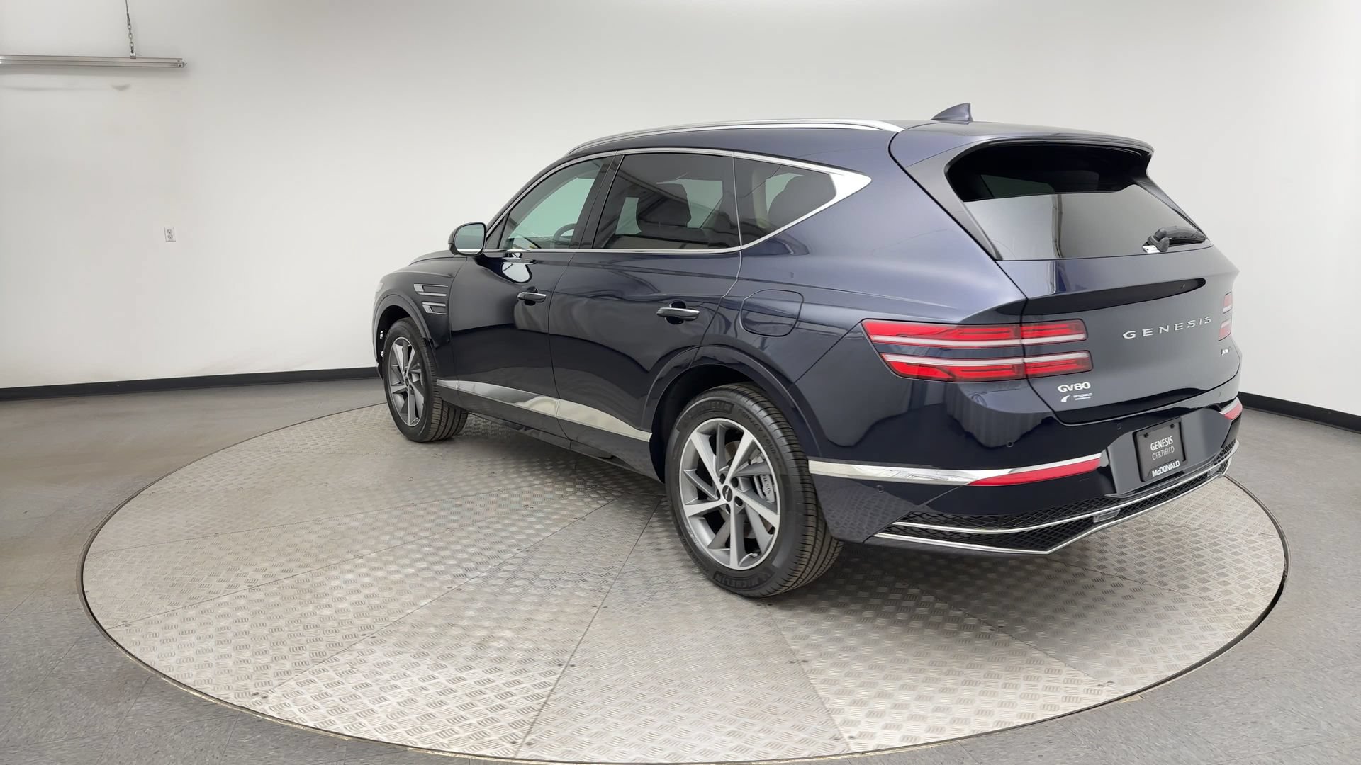 Certified 2026 Genesis GV80 3.5T Advanced AWD/4WD image 4