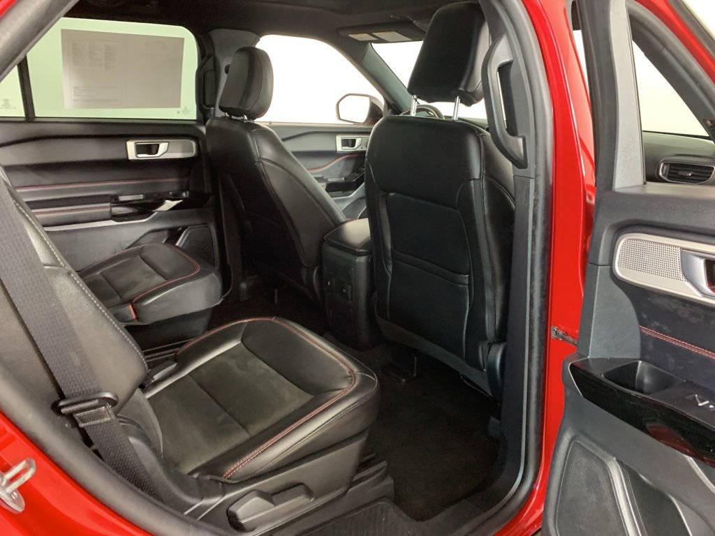 Used 2022 Ford Explorer ST-Line w/ Class IV Trailer Tow Package image 37