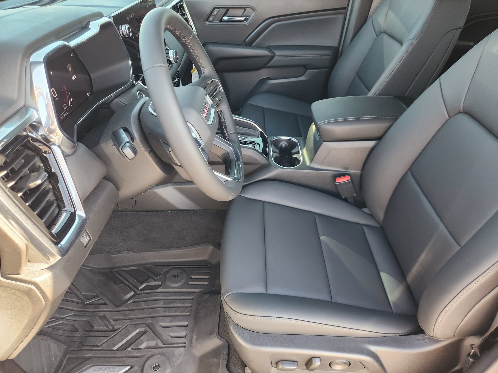 New 2026 GMC Canyon Elevation w/ Convenience Package RWD image 16