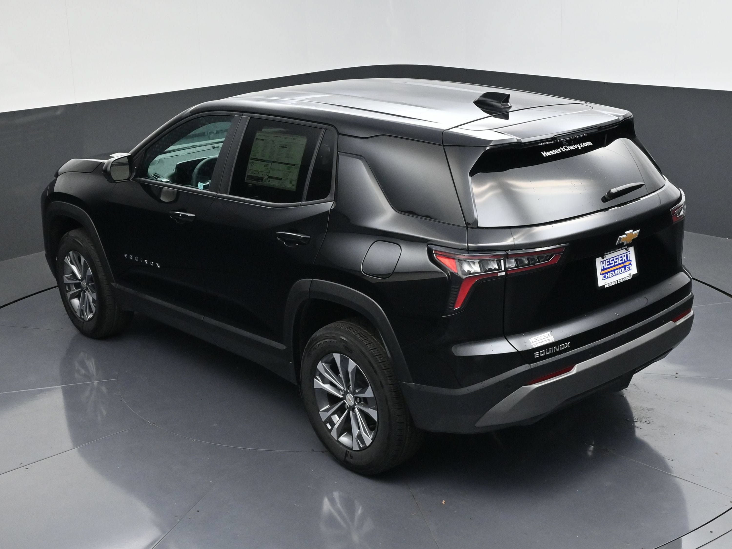New 2027 Chevrolet Equinox LT w/ Convenience Package II FWD image 50