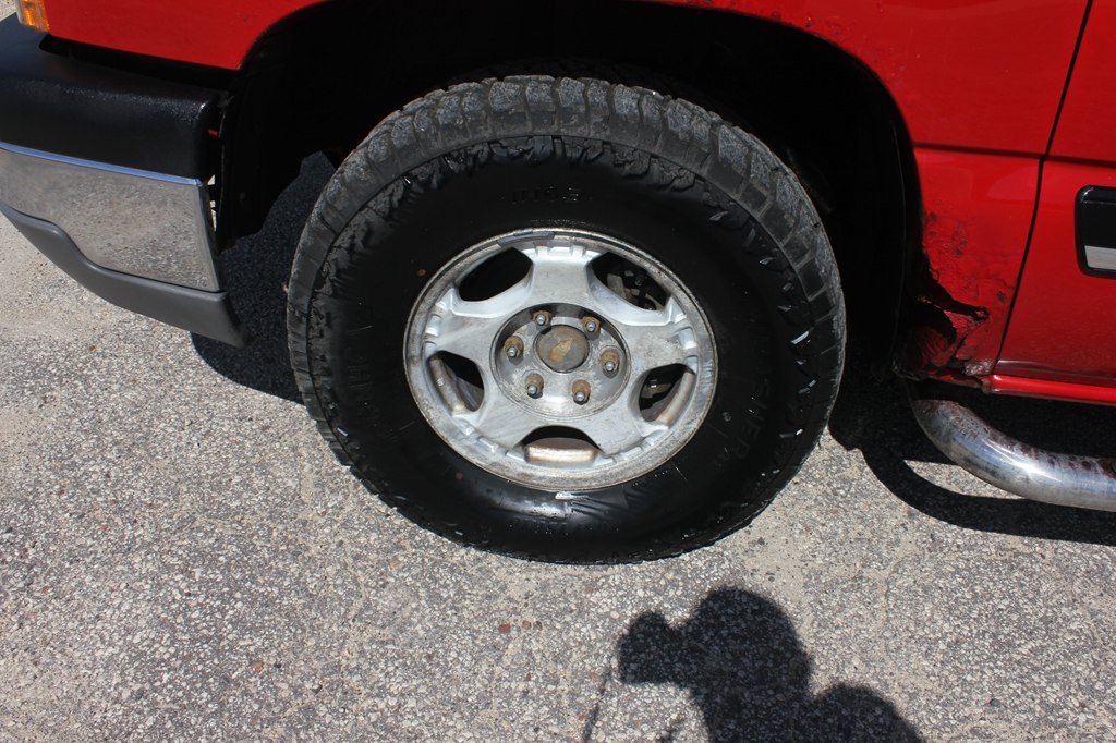 Used 2003 Chevrolet Silverado 1500 LS w/ Off-Road Package AWD/4WD image 53