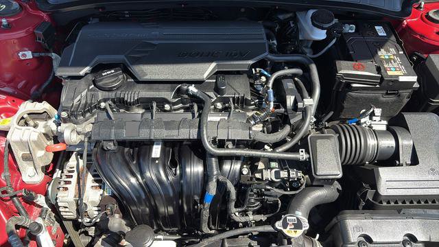 Used 2024 Hyundai Elantra Limited FWD image 26