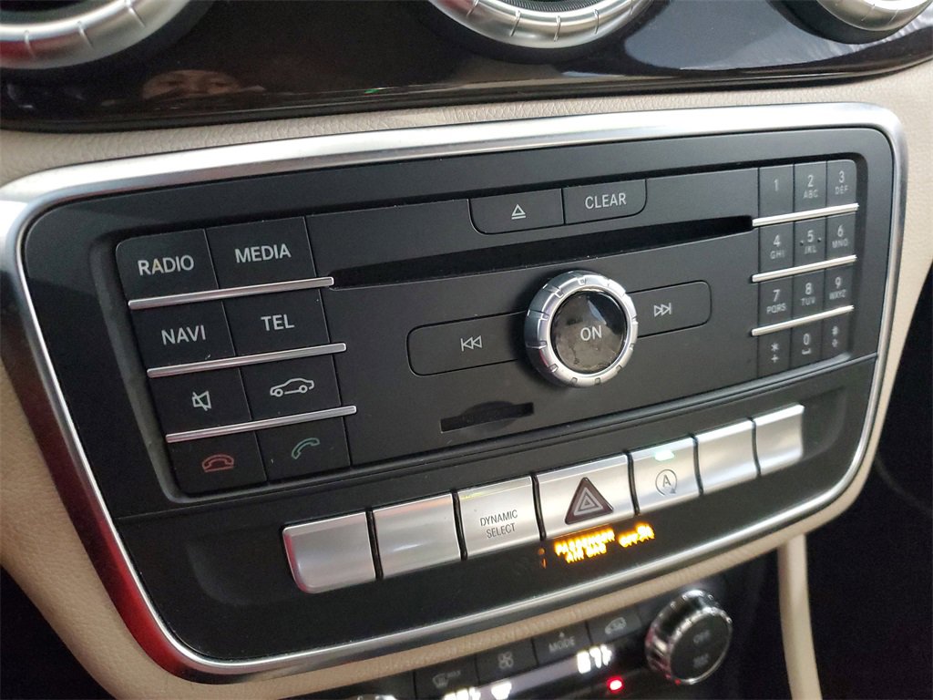 Used 2018 Mercedes-Benz CLA 250 image 27