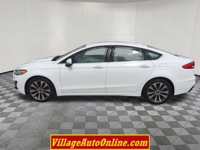 Used 2020 Ford Fusion SE image 37