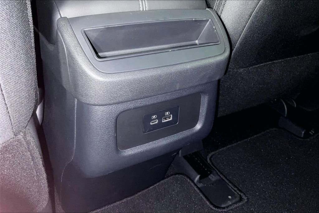 Certified 2025 Nissan Pathfinder S image 33