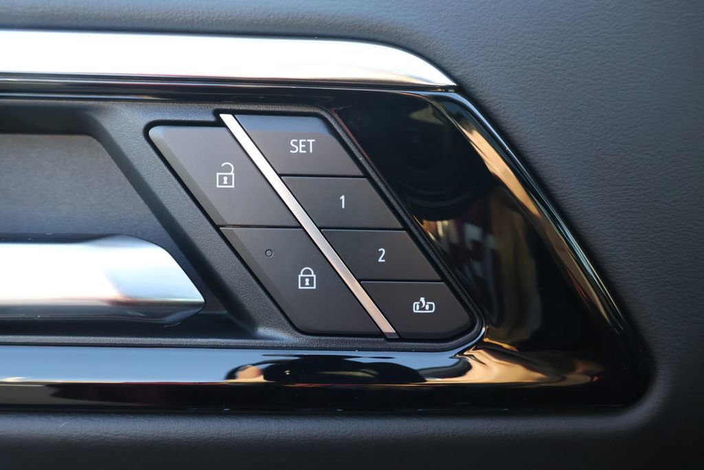 New 2026 Chevrolet Tahoe High Country w/ Sun And Tow Package image 20