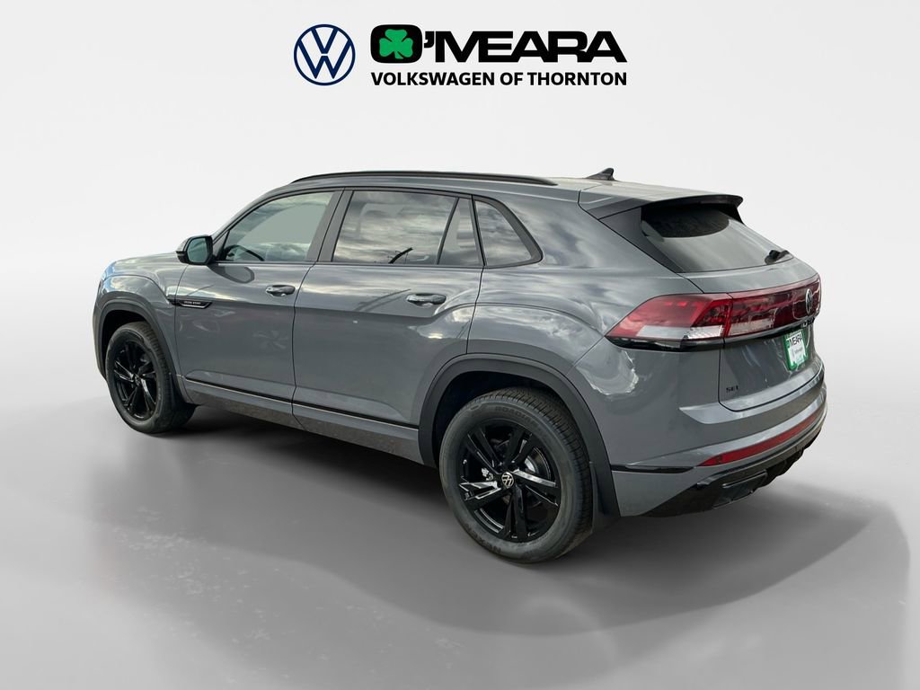 New 2026 Volkswagen Atlas Cross Sport SEL R-Line image 3