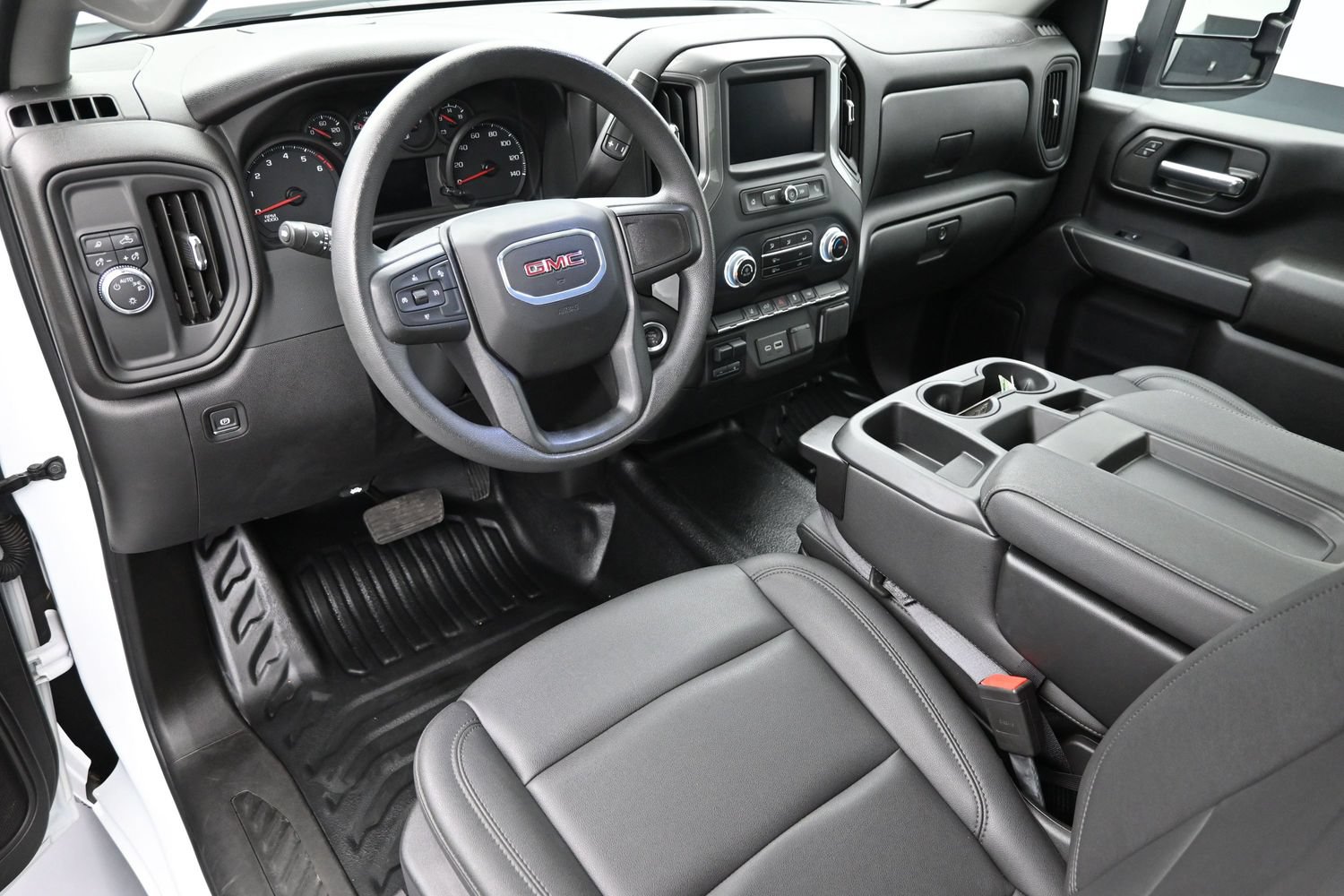 Used 2024 GMC Sierra 2500 Pro w/ Convenience Package RWD image 19