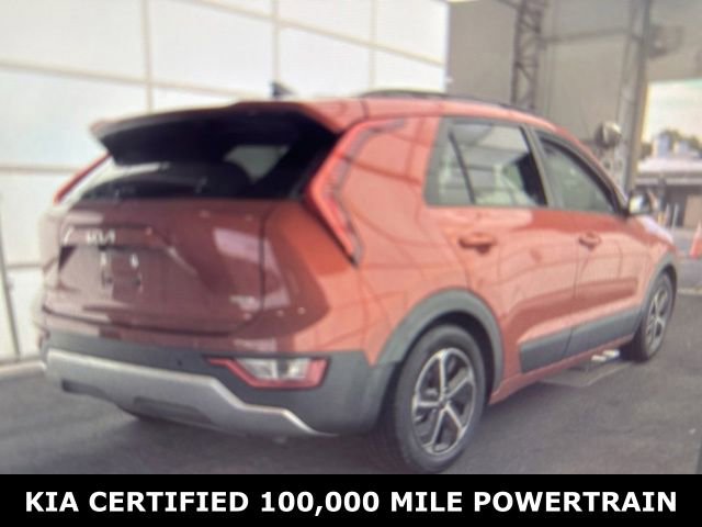 Certified 2023 Kia Niro EX FWD image 2