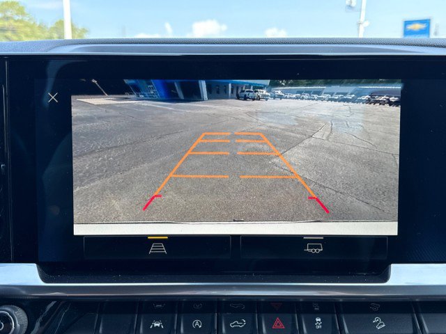 Used 2023 Chevrolet Silverado 1500 RST w/ Z71 Off-Road Package image 24