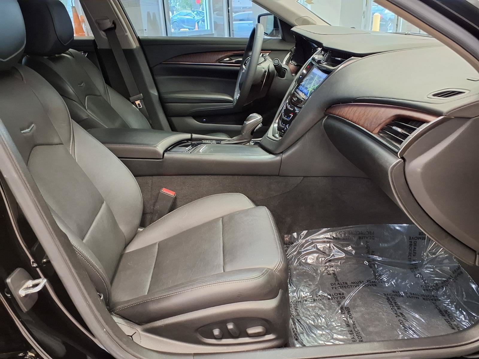 Used 2017 Cadillac CTS Sedan w/ Seating Package RWD image 10