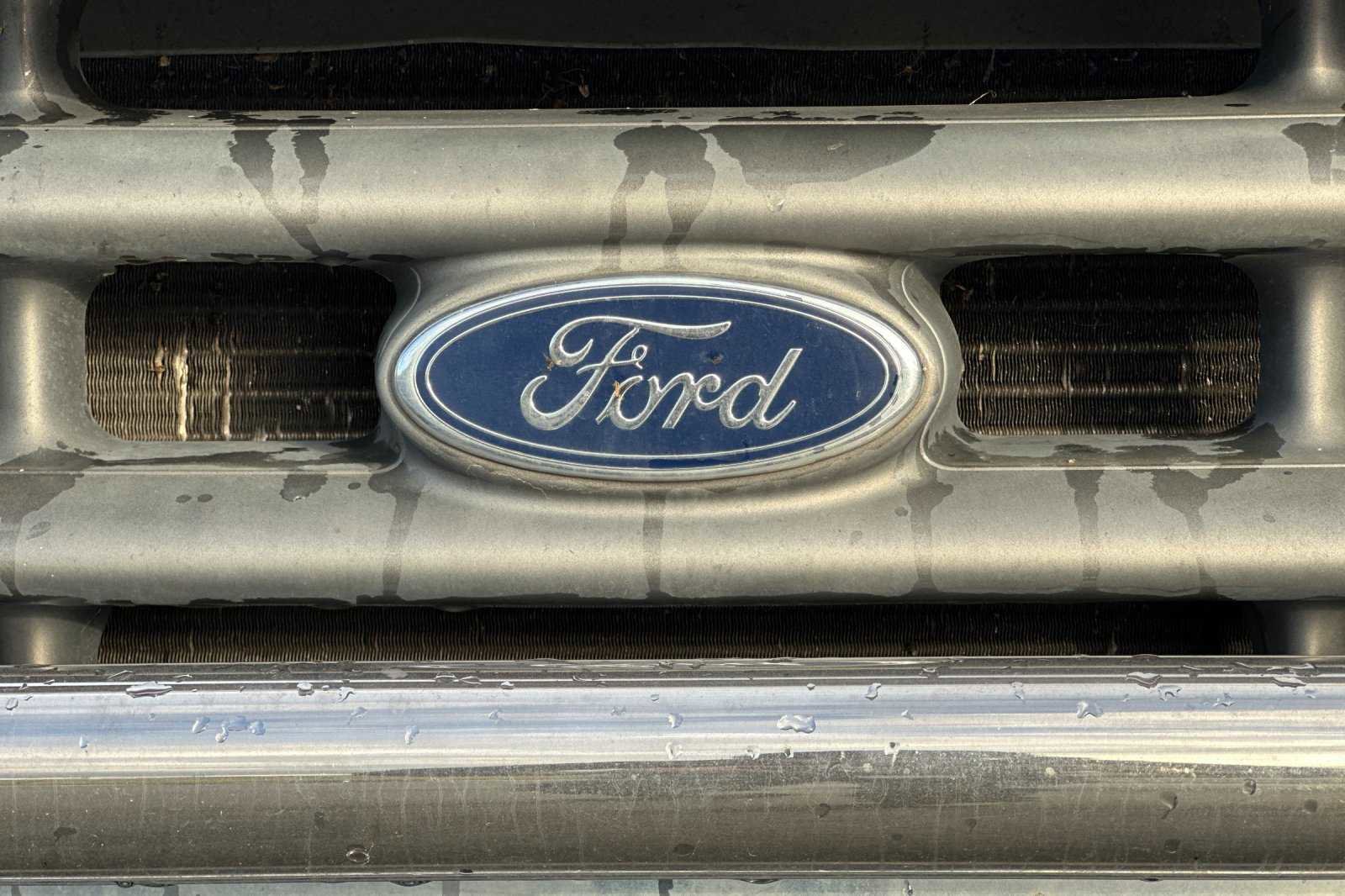 Used 2002 Ford F350 XL image 34