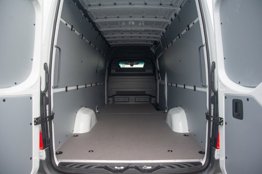 New 2025 Mercedes-Benz Sprinter 2500 image 34