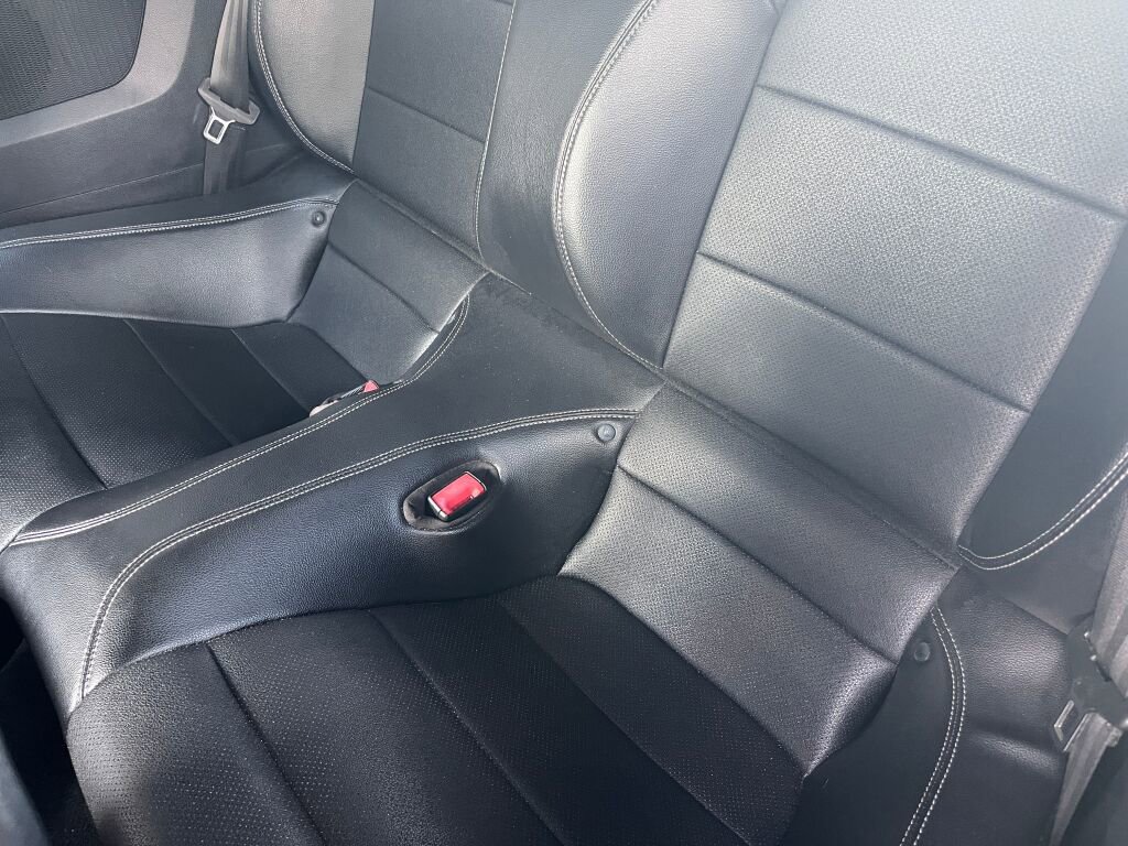 Used 2020 Ford Mustang Premium RWD image 20