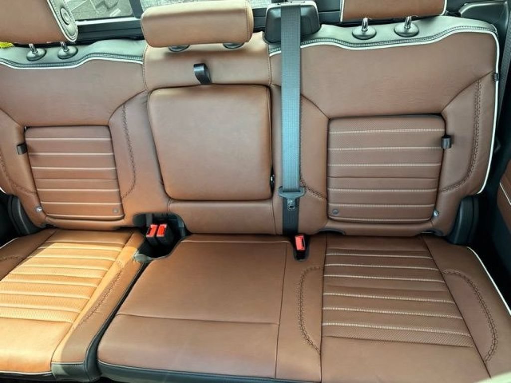 New 2026 GMC Sierra 1500 Denali Ultimate w/ LPO, Black Badging Package AWD/4WD image 14