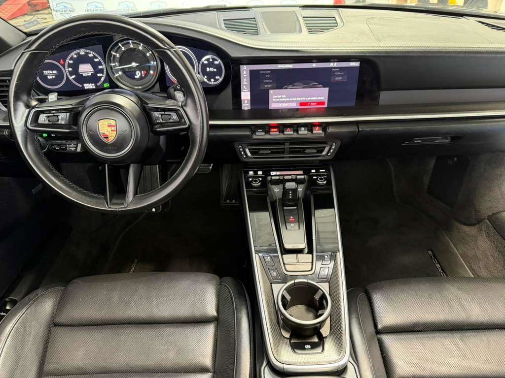 Used 2020 Porsche 911 Carrera 4S AWD/4WD image 34