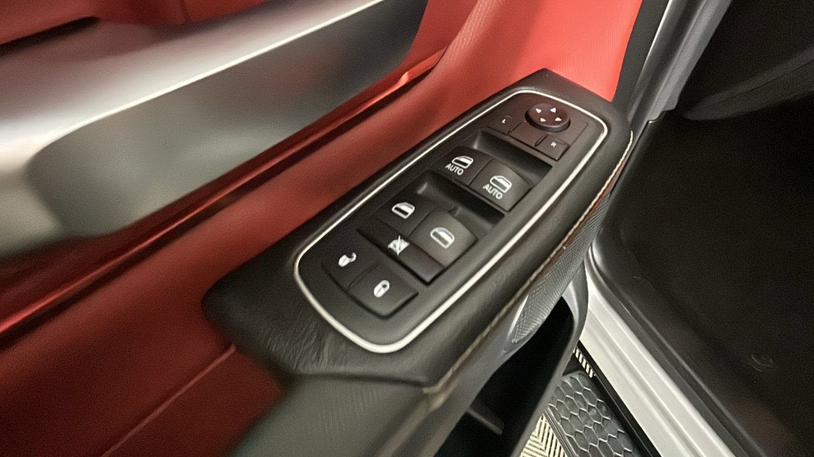Used 2020 RAM 1500 Rebel w/ Rebel Level 1 Equipment Group AWD/4WD image 13