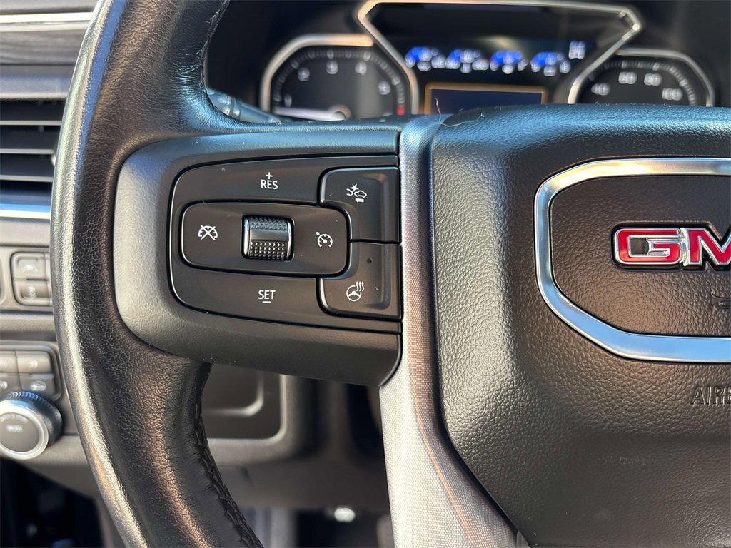 Used 2021 GMC Yukon XL SLT w/ SLT Premium Package image 23