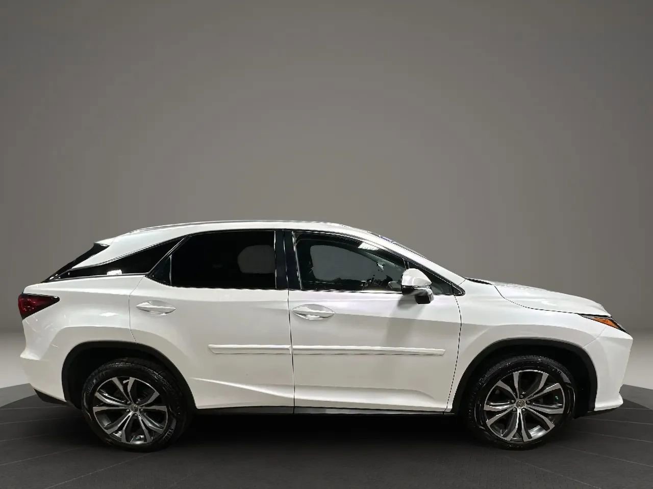 Used 2017 Lexus RX 350 F Sport image 6