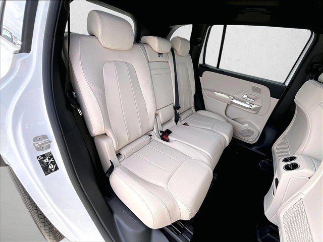 New 2026 Mercedes-Benz GLB 250 image 29