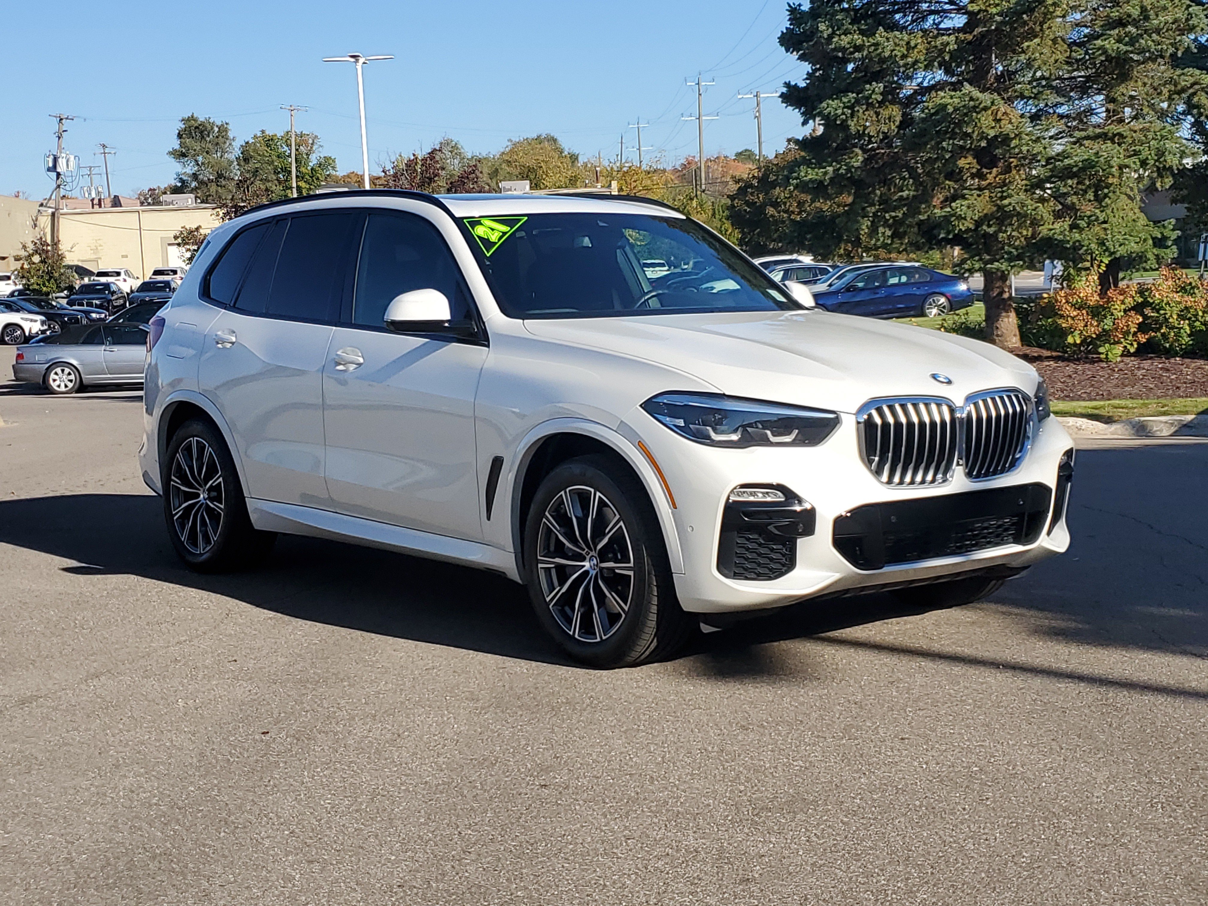 Used 2021 BMW X5 xDrive40i w/ M Sport Package AWD/4WD image 7