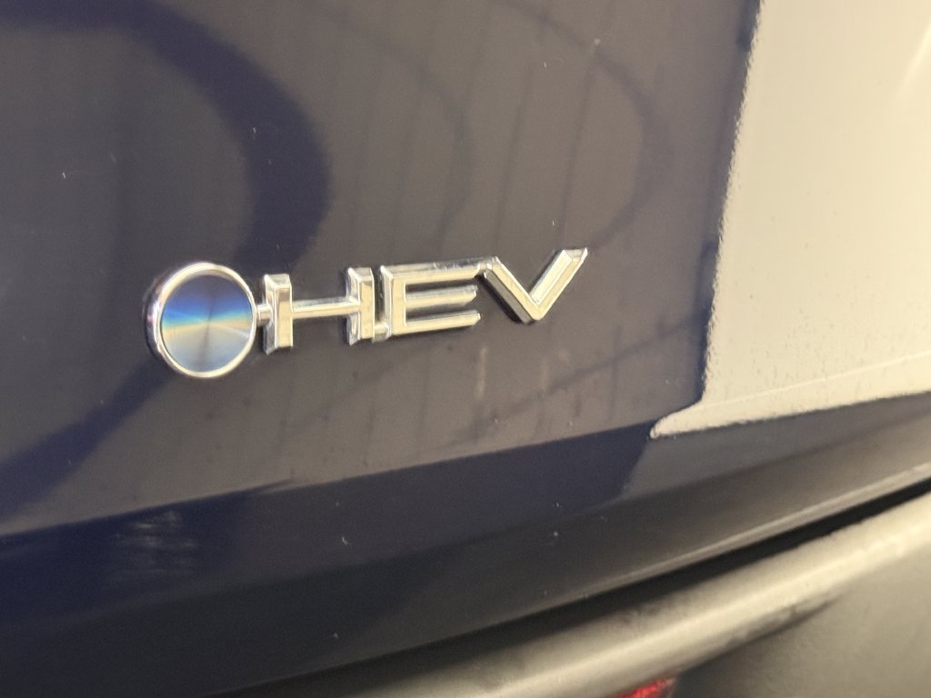 Used 2025 Toyota Sienna XLE w/ XLE Plus Package FWD image 10