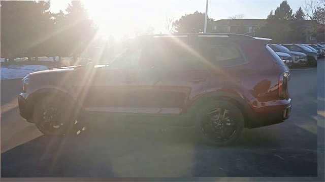 Used 2024 Kia Telluride EX X-Line image 8