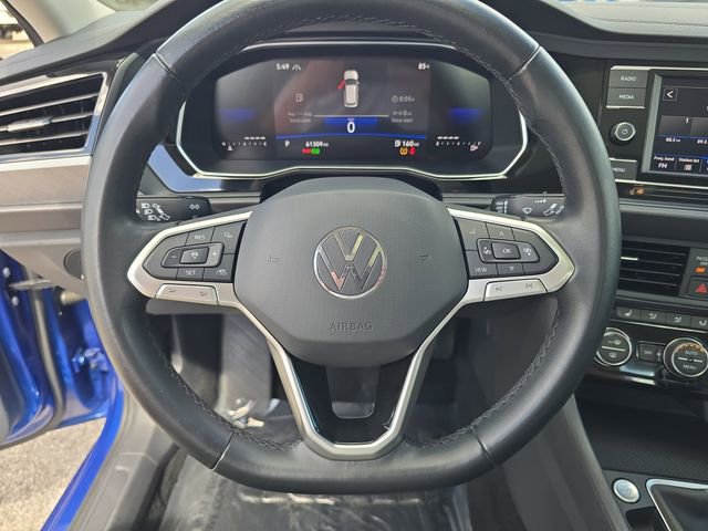 Used 2024 Volkswagen Jetta SE image 25