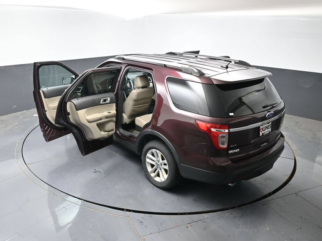Used 2011 Ford Explorer XLT w/ 202A Rapid Spec Order Code AWD/4WD image 59
