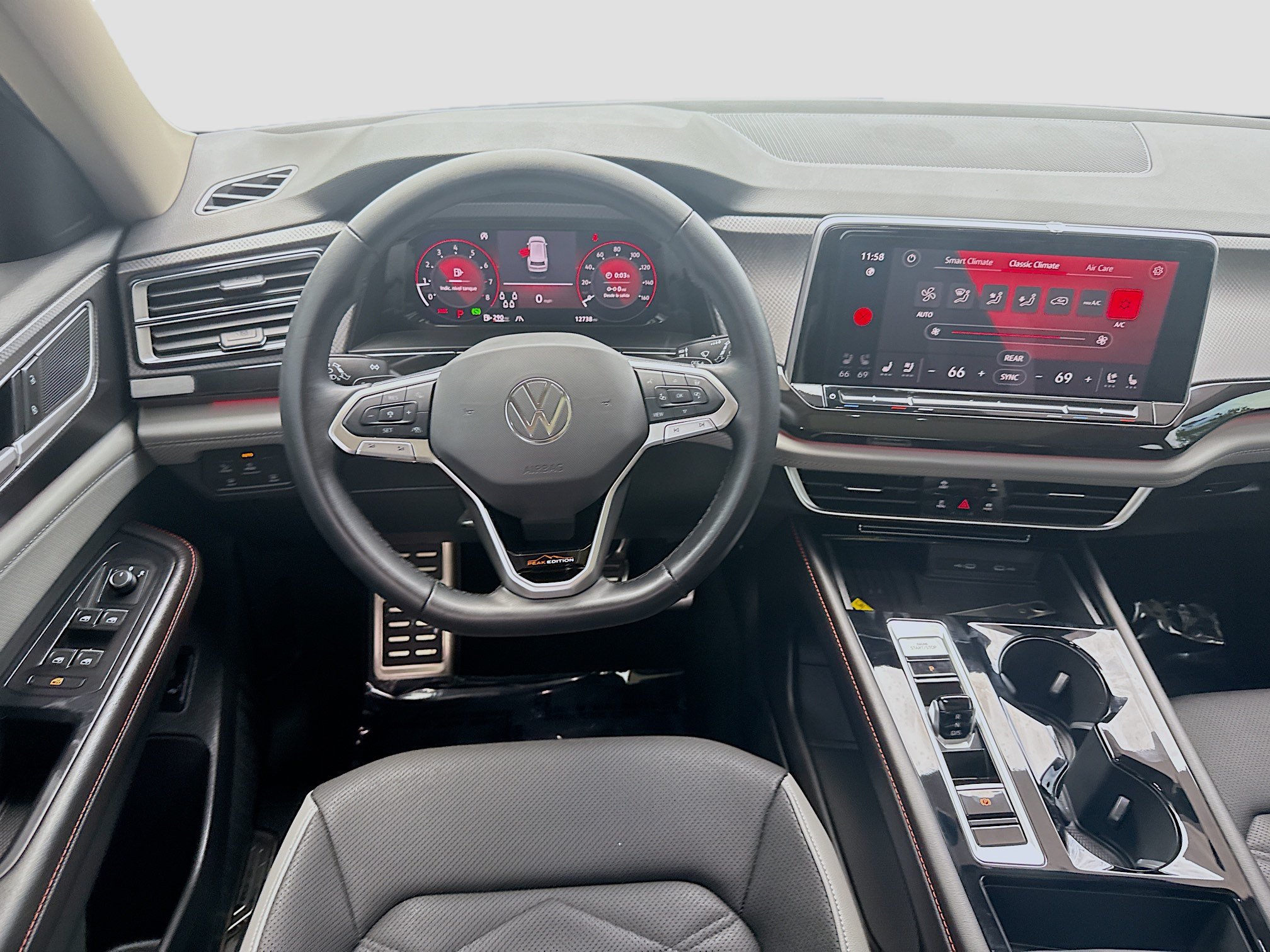Certified 2026 Volkswagen Atlas Peak Edition AWD/4WD image 20