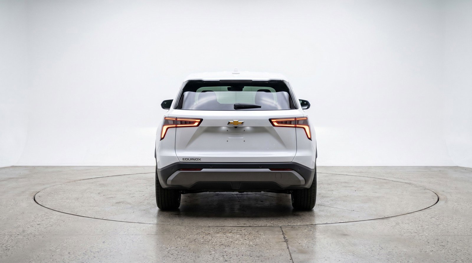 Used 2025 Chevrolet Equinox LT FWD image 7