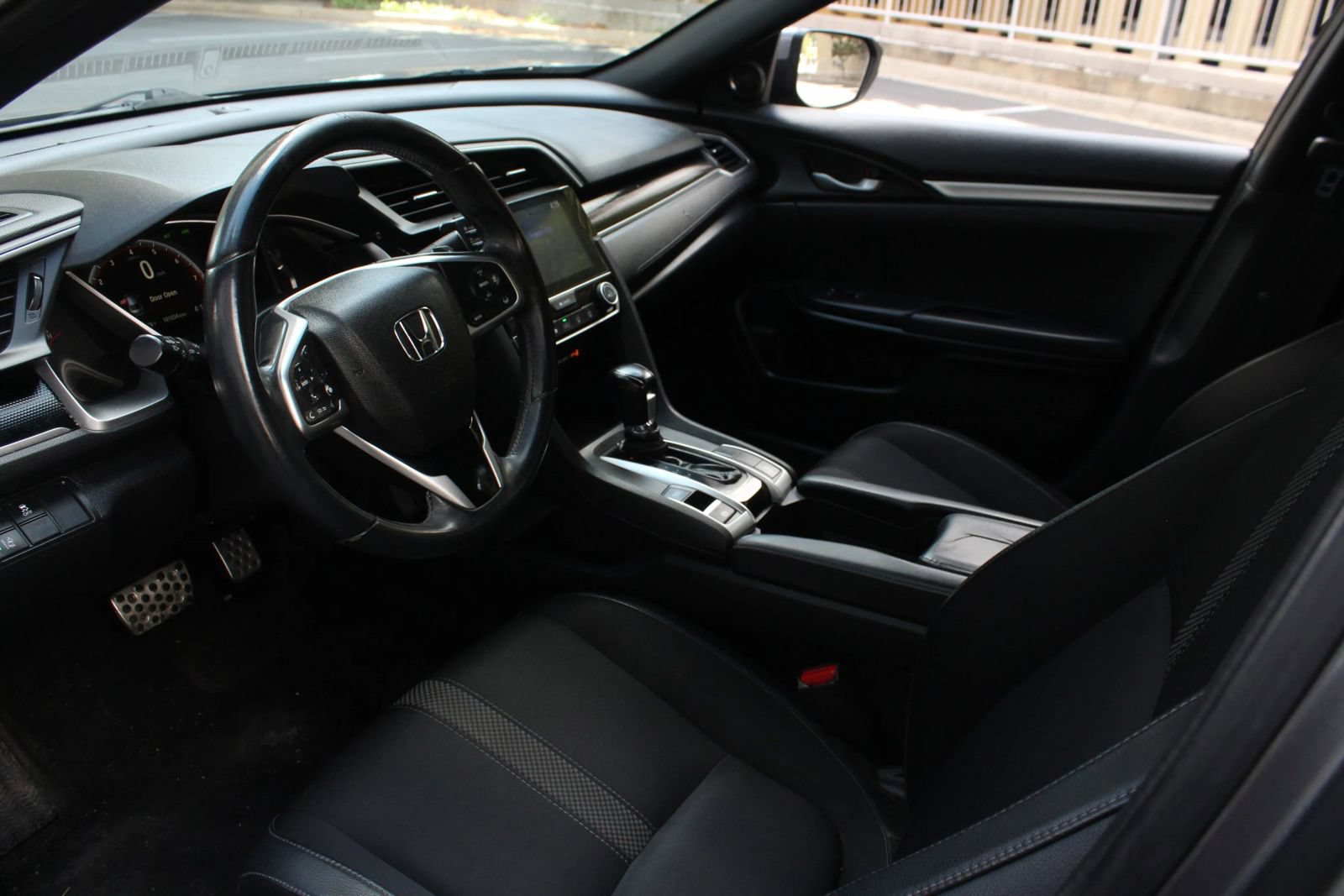 Used 2019 Honda Civic Sport image 13