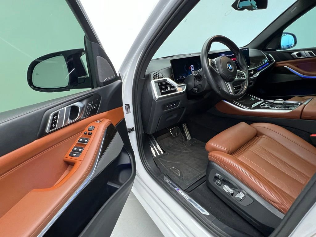 Certified 2024 BMW X5 M60i AWD/4WD image 22