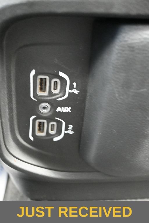 Used 2022 RAM 1500 Big Horn AWD/4WD image 15