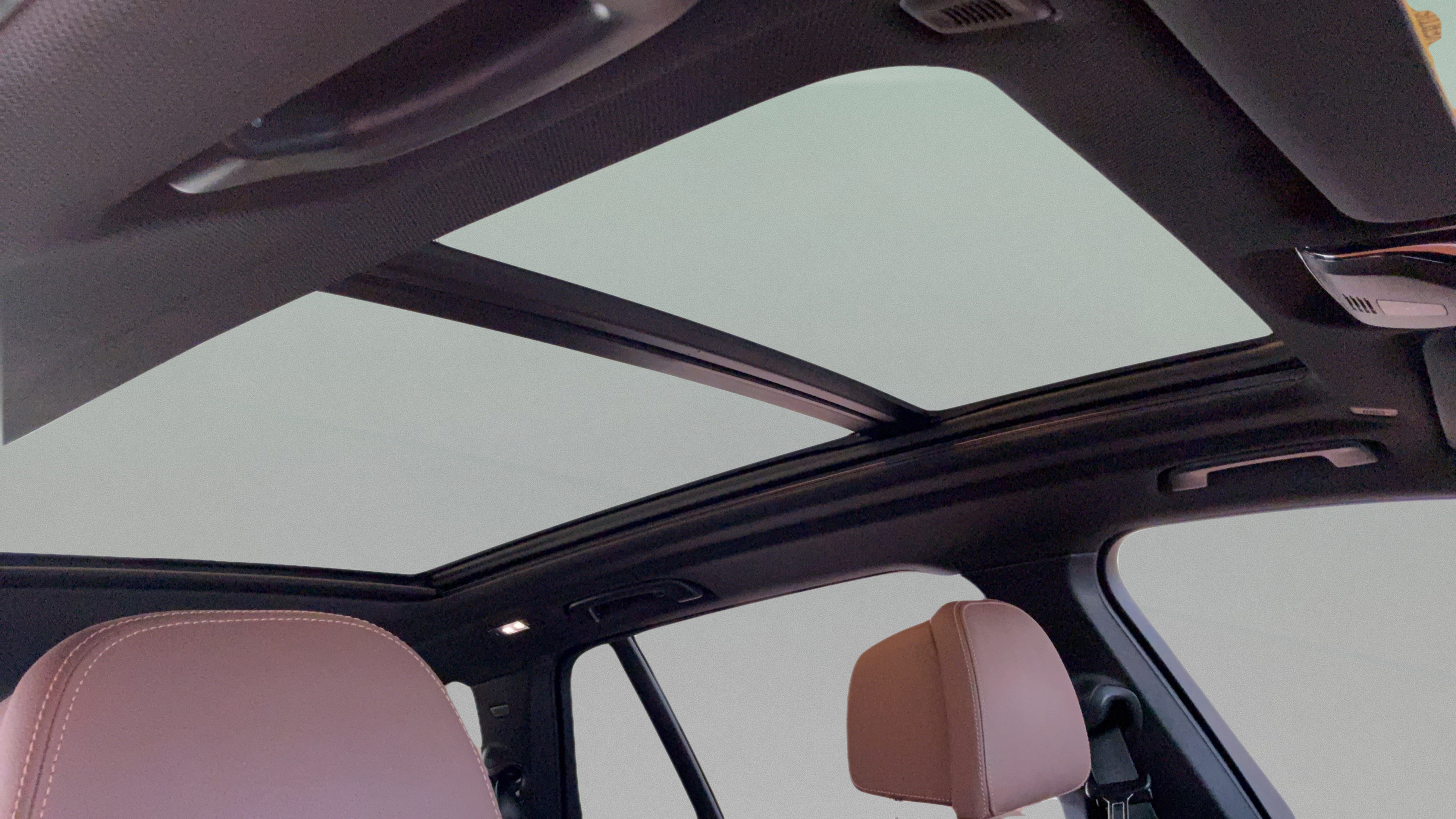 Used 2020 BMW X5 sDrive40i w/ Premium Package RWD image 38