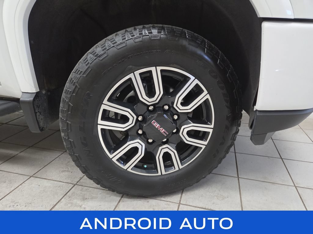 Used 2023 GMC Sierra 2500 AT4 AWD/4WD image 8