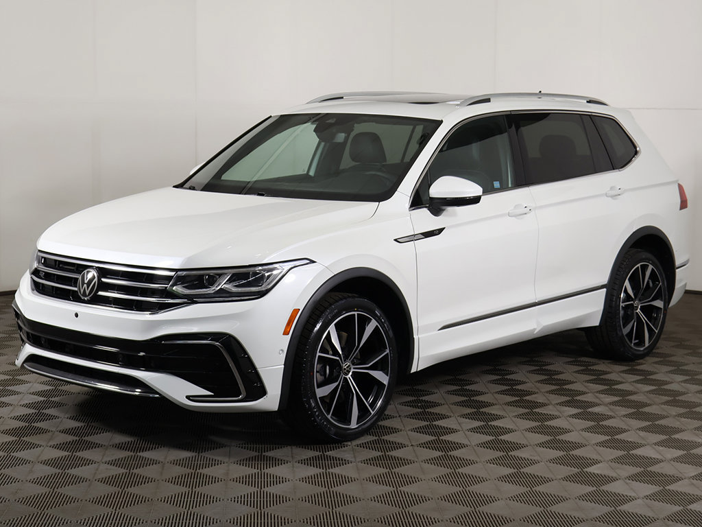 Used 2022 Volkswagen Tiguan SEL R-Line AWD/4WD image 10