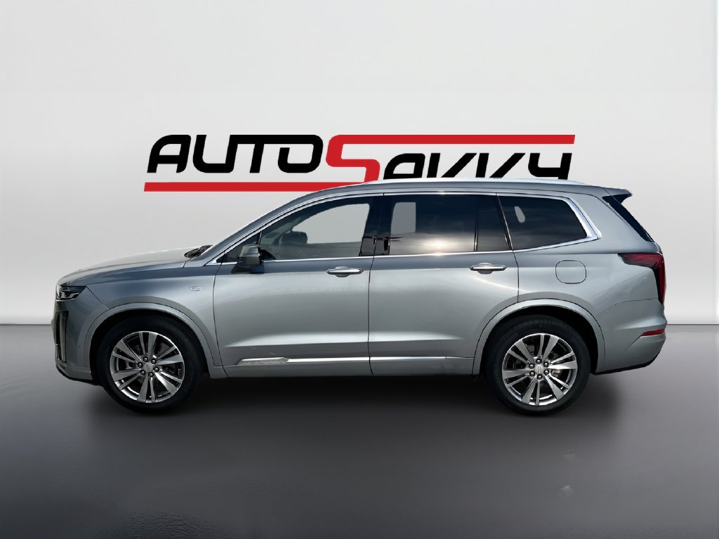 Used 2024 Cadillac XT6 Premium Luxury w/ Technology Package FWD image 4