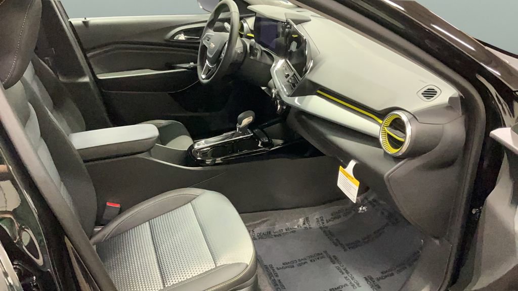 New 2026 Chevrolet Trax LT image 21