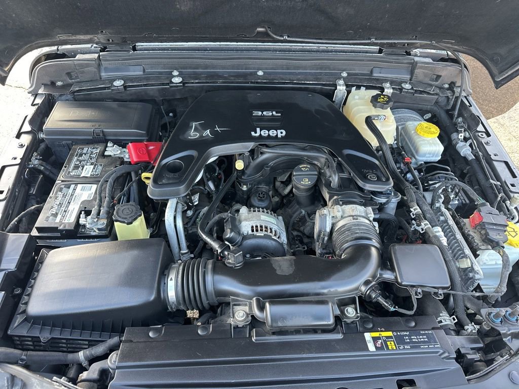 Used 2018 Jeep Wrangler Unlimited Sport image 24