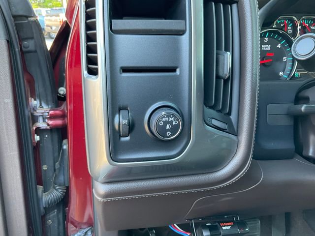 Used 2016 Chevrolet Silverado 1500 LTZ RWD image 9