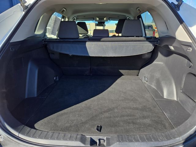 Used 2023 Toyota RAV4 XLE image 31