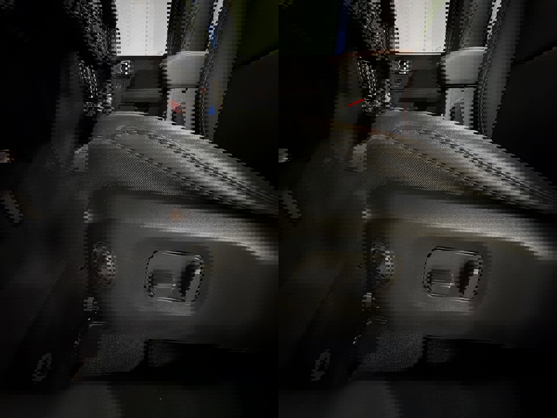 Used 2024 Jeep Gladiator Rubicon w/ Technology Group image 19