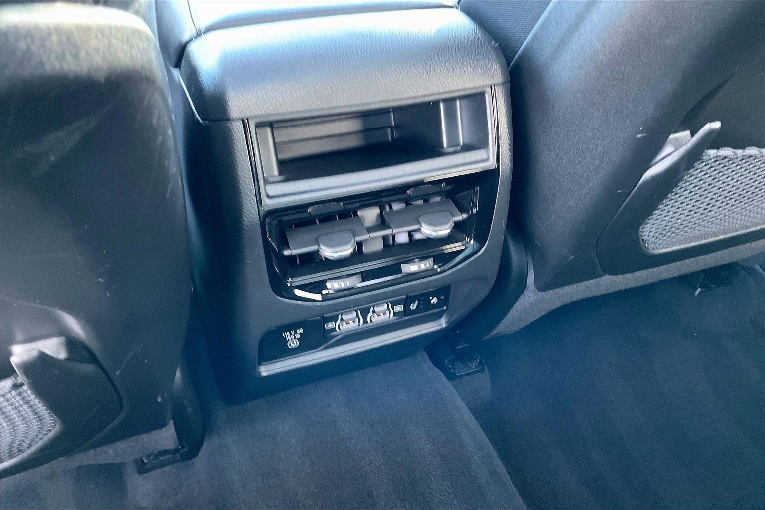 Used 2024 Jeep Grand Cherokee Limited 4xe image 34