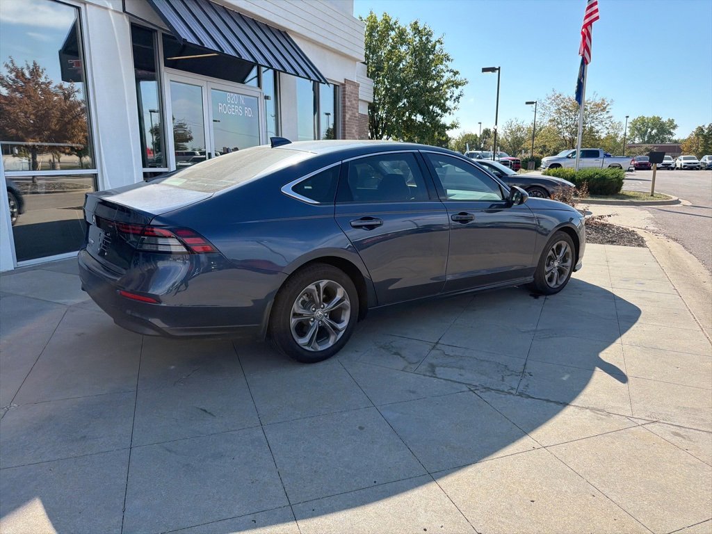 Used 2024 Honda Accord EX image 6