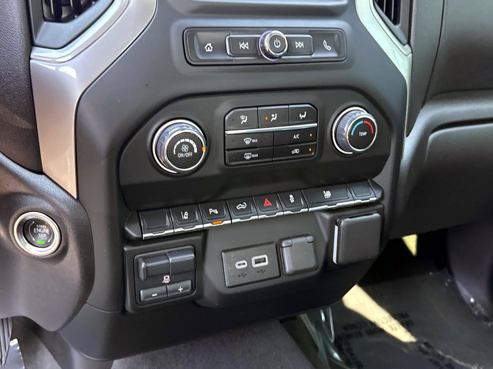 Used 2025 Chevrolet Silverado 2500 Custom w/ Custom Value Package AWD/4WD image 25