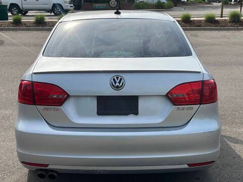 Used 2013 Volkswagen Jetta SE image 7